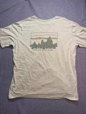 Men's Patagonia Short Sleeve Tee Shirt Size XL